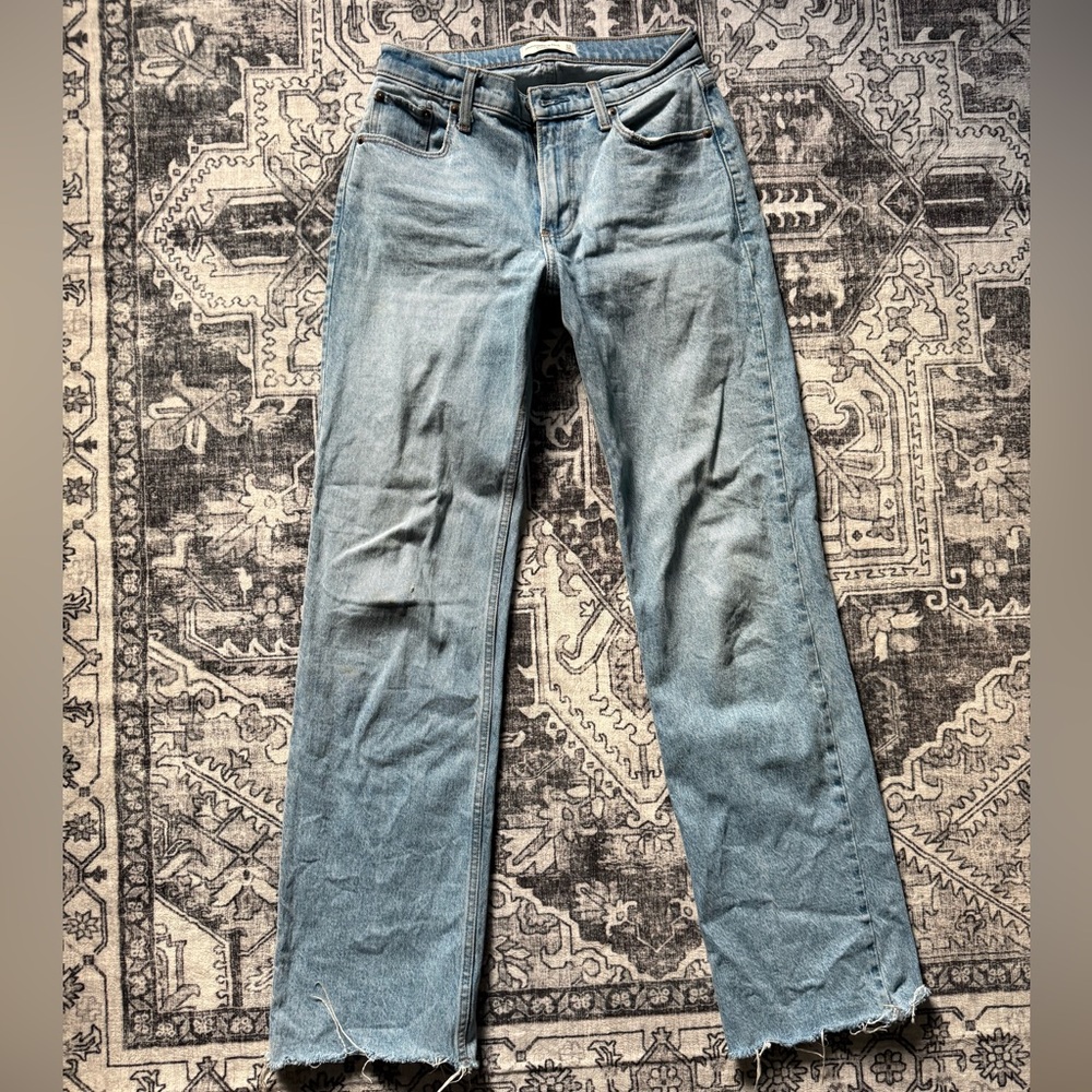 Abercrombie 24 Long Low Rise Wide Leg Jeans